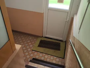 Pronájem bytu 1+1, Chomutov, 17. listopadu, 36 m2