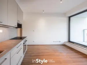 Pronájem bytu 2+kk, Uherské Hradiště, 28. října, 45 m2
