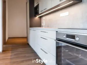 Pronájem bytu 2+kk, Uherské Hradiště, 28. října, 45 m2