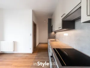 Pronájem bytu 2+kk, Uherské Hradiště, 28. října, 45 m2
