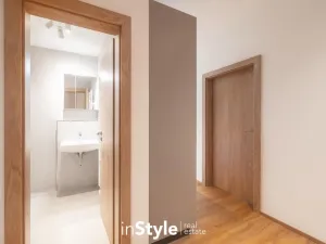 Pronájem bytu 2+kk, Uherské Hradiště, 28. října, 45 m2
