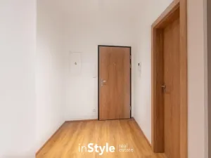 Pronájem bytu 2+kk, Uherské Hradiště, 28. října, 45 m2