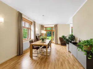 Prodej vily, Praha - Troja, Nad Popelářkou, 375 m2