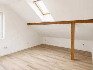 Prodej rodinného domu, Pátek, V Ohrádkách, 188 m2