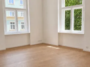 Prodej bytu 2+kk, Praha, Rybalkova, 56 m2