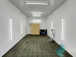 Pronájem garáže, Kaplice, Omlenická, 25 m2