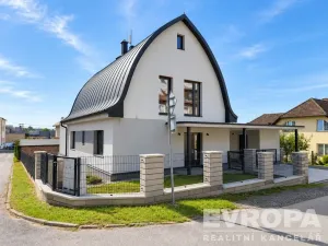 Pronájem rodinného domu, Vrchlabí, Ludvíka Svobody, 165 m2