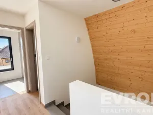 Pronájem rodinného domu, Vrchlabí, Ludvíka Svobody, 165 m2