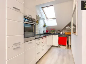 Prodej bytu 4+1, Karlovy Vary, Blahoslavova, 142 m2