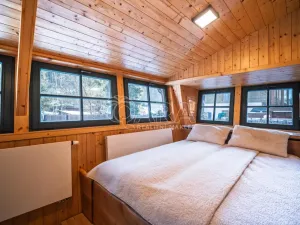 Pronájem chaty, Tehov, Údolí Raků, 88 m2