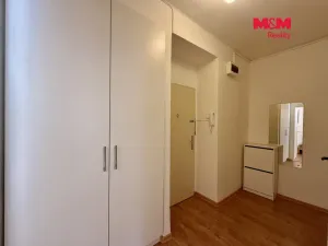 Prodej bytu 1+1, Ostrava - Poruba, Větrná, 37 m2