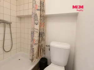 Pronájem, Kostelec nad Černými lesy - Kostelec nad Černými Lesy, náměstí Smiřických, 15 m2