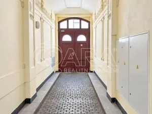 Pronájem bytu 4+1, Praha - Nové Město, Vyšehradská, 103 m2