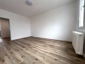 Pronájem bytu 2+1, Plzeň - Jižní Předměstí, Adelova, 61 m2