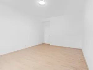 Prodej bytu 2+1, Praha - Libeň, Na stráži, 48 m2
