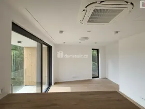 Pronájem bytu 2+kk, Praha - Motol, Pod Homolkou, 70 m2