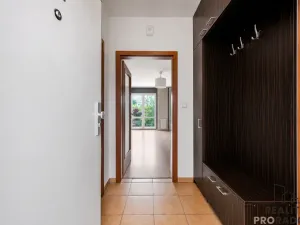 Prodej bytu 3+kk, Hovorčovice, Řipská, 75 m2