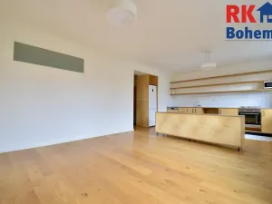 Pronájem bytu 3+kk, Praha - Vršovice, Jakutská, 67 m2