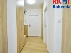 Pronájem bytu 3+1, Praha - Modřany, Mladenovova, 75 m2