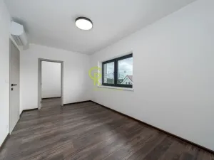 Prodej rodinného domu, Podolanka, V Ohradě, 129 m2