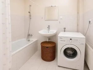 Pronájem bytu 2+1, Praha - Nové Město, Senovážné náměstí, 70 m2