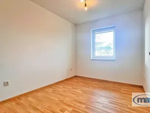 Pronájem bytu 3+kk, Holice, Hradecká, 71 m2