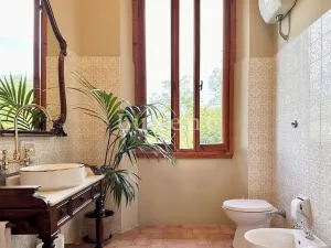 Prodej vily, Loro Ciuffenna, Itálie, 900 m2