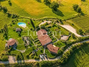 Prodej ubytování, Manciano, Itálie, 550 m2