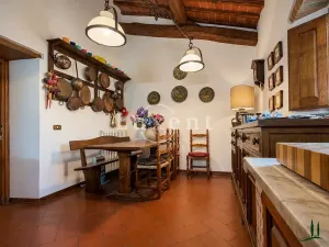 Prodej vily, Castellina in Chianti, Itálie, 1130 m2