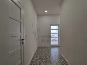 Pronájem bytu 2+kk, Praha - Vršovice, Smolenská, 50 m2
