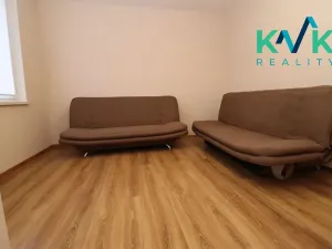 Prodej bytu 3+1, Horní Slavkov, Školní, 62 m2