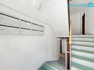 Prodej bytu 2+1, Stráž pod Ralskem, Máchova, 42 m2