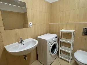 Pronájem bytu 1+kk, Praha - Košíře, Pod Kavalírkou, 33 m2