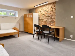 Pronájem atypického bytu, Pardubice - Bílé Předměstí, Ke Tvrzi, 18 m2