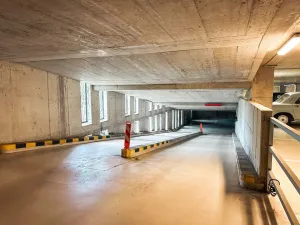 Prodej garážového stání, Praha - Michle, V dolině, 14 m2