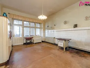 Prodej rodinného domu, Nové Město nad Metují, Komenského, 909 m2