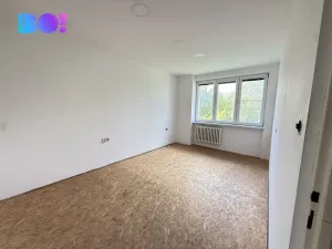 Prodej bytu 2+1, Třinec, Seifertova, 49 m2