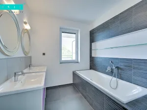 Pronájem bytu 4+kk, Olomouc - Nová Ulice, Mošnerova, 111 m2