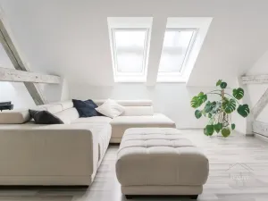 Prodej bytu 3+kk, Pardubice - Zelené Předměstí, náměstí Čs. legií, 101 m2