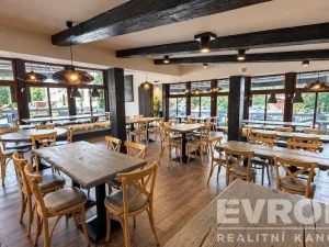 Prodej restaurace, Harrachov, 528 m2