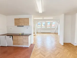 Pronájem kanceláře, Praha - Vršovice, Kodaňská, 150 m2