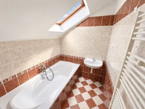 Pronájem kanceláře, Praha - Vršovice, Kodaňská, 150 m2