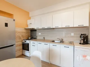 Pronájem bytu 2+kk, Praha - Michle, Podle Kačerova, 43 m2