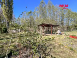 Prodej zahrady, Polepy, 335 m2