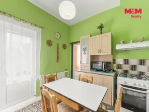 Prodej rodinného domu, Chlumec - Český Újezd, 190 m2