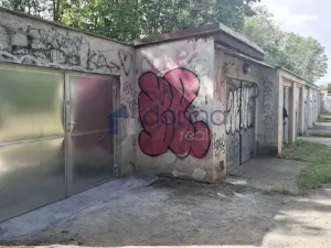 Pronájem garáže, Praha, Huťská, 15 m2