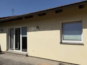 Pronájem rodinného domu, Hořovice, K Výrovně, 112 m2