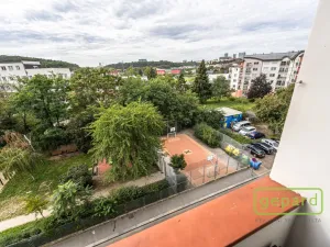 Pronájem bytu 2+kk, Praha, Oblouková, 50 m2