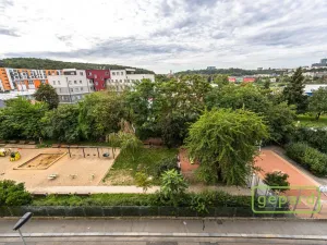 Pronájem bytu 2+kk, Praha, Oblouková, 50 m2