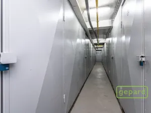 Pronájem bytu 2+kk, Praha, Oblouková, 50 m2